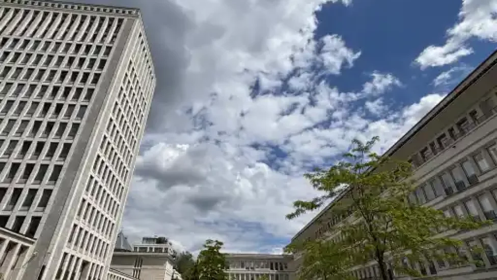 Το δόγμα του τρόμου: 12.183 πολίτες στην Αγγλία και 3.500 στη Γερμανία συλλαμβάνονται κάθε χρόνο για Social Media Posts